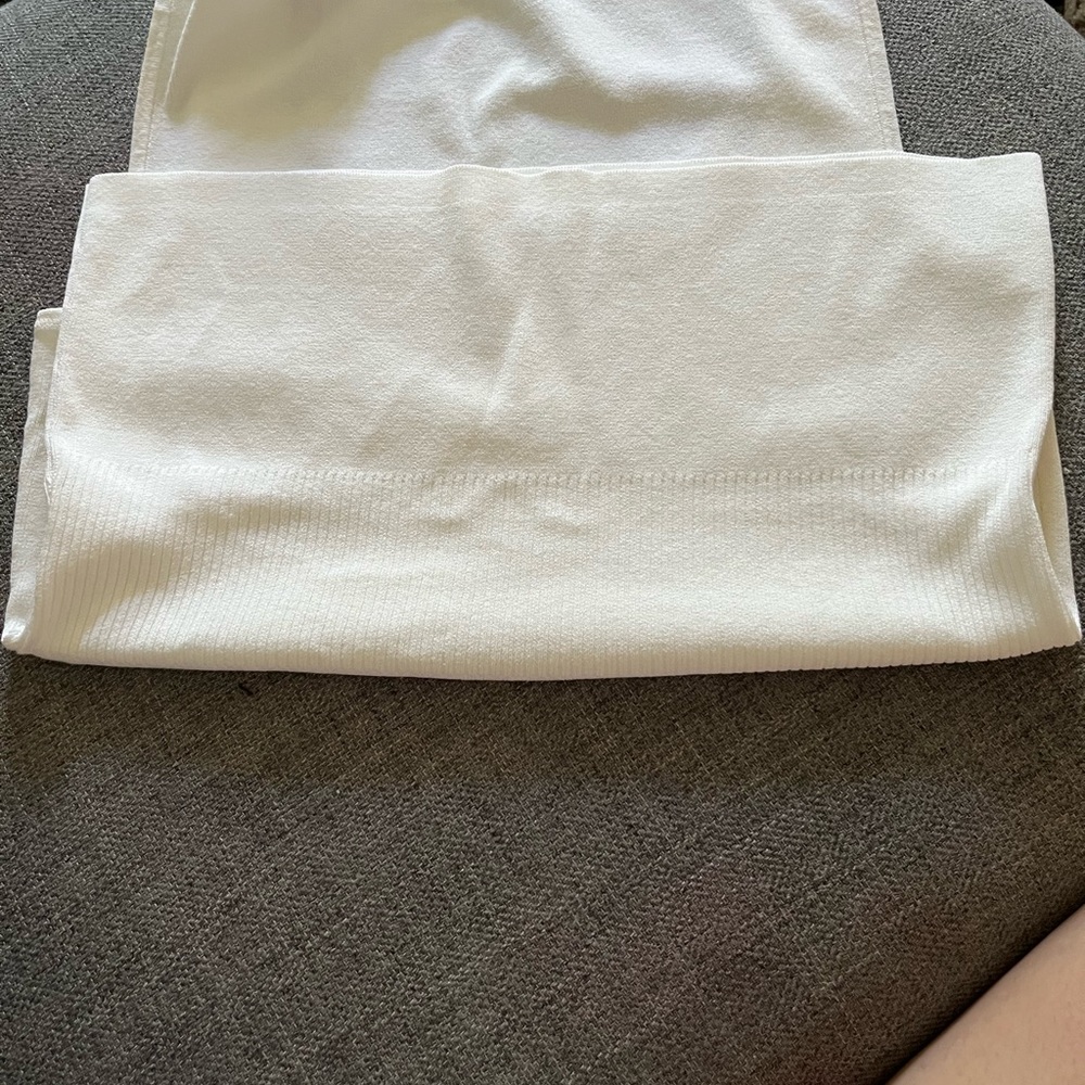 beautiful top size M